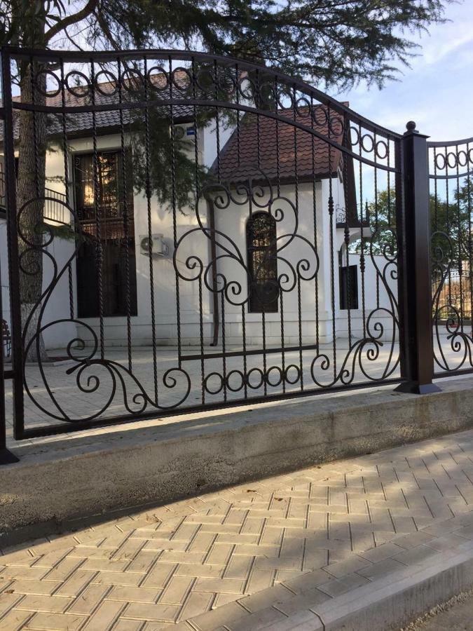 Hotel Old Pitius Pitsunda Exterior foto